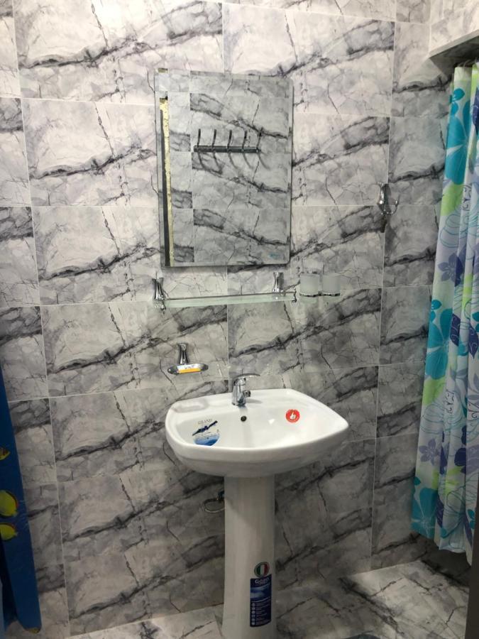 Дом Отель Бадамзар Tachkent Extérieur photo