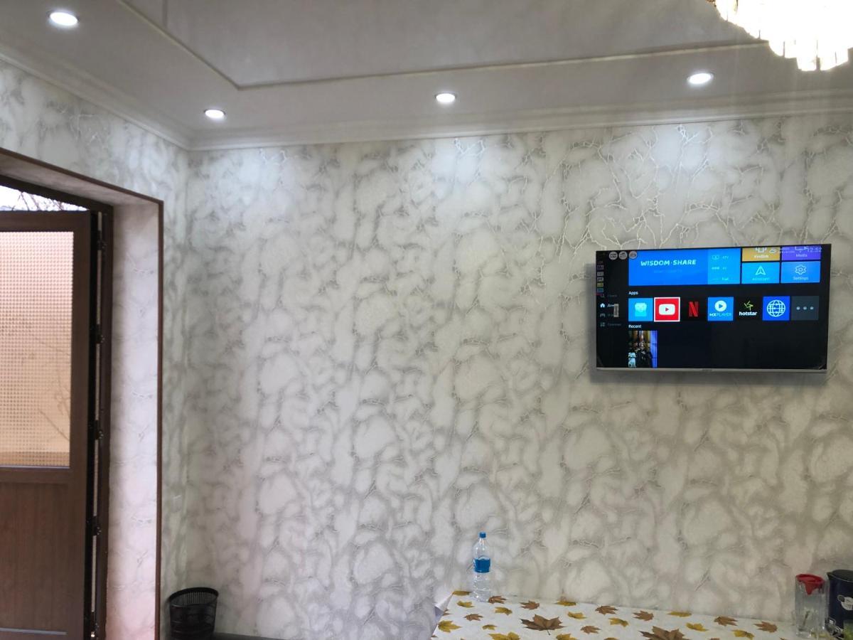 Дом Отель Бадамзар Tachkent Extérieur photo